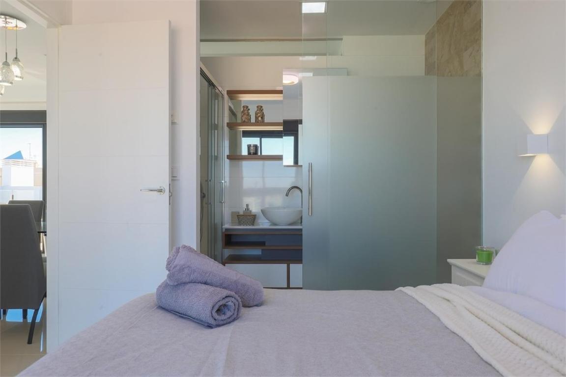 Luxury Appartement Alicante Los Arenales Del Sol, Near Beach, Large Solarium, Full Equipement Kültér fotó